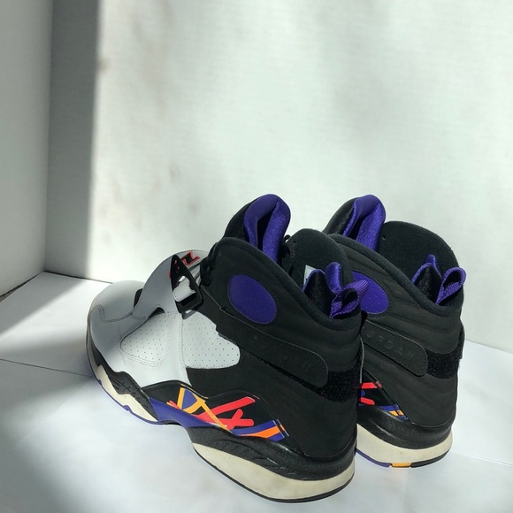 Retro 8 Three-Peat - Picture 2 of 4